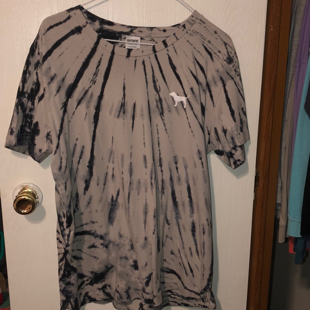 VS T-shirt